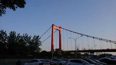 鹦鹉洲大桥