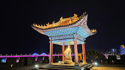 夫人城